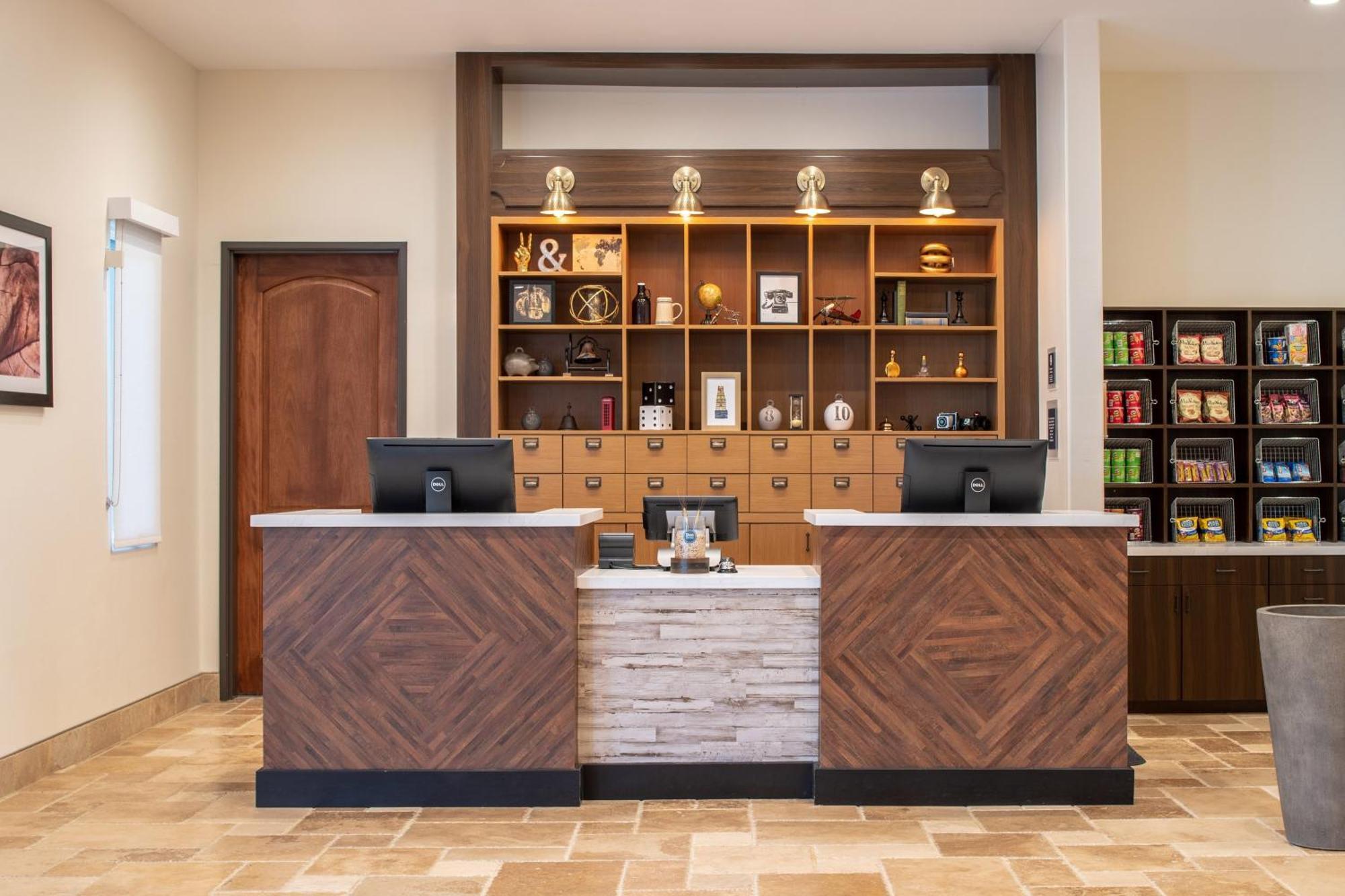 圣克鲁斯斯科茨谷福朋喜来登酒店 外观 照片